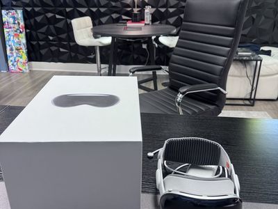 Must sell ASAP - Apple Vision Pro