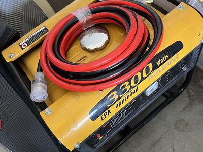Steelcraft 3300 Watts generator EPA approved, professional, check pictures for More description, runs good, comes with a cord