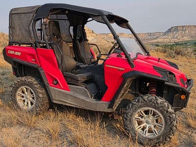 2012 Can-Am Commander 1000 XT - 2850 Miles / 301 Hours