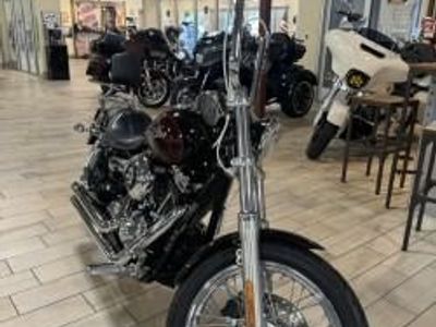 Harley-Davidson 2011 Dyna Super Glide Custom