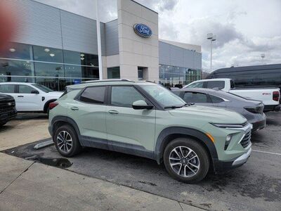 2025 CHEVROLET TRAILBLAZER LT