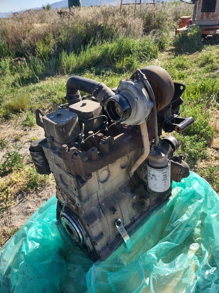 Cummins 4BT3.9-P Diesel Engine - Turbocharged, 100 HP, Industrial/Automotive extended long block core for rebuild