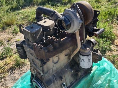 Cummins 4BT3.9-P Diesel Engine - Turbocharged, 100 HP, Industrial/Automotive extended long block core for rebuild
