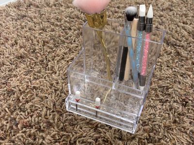 nail tech brush and e-file holder