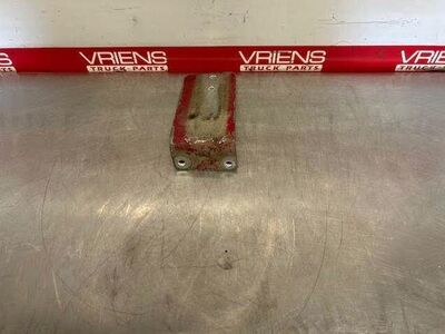 Peterbilt Right Bracket