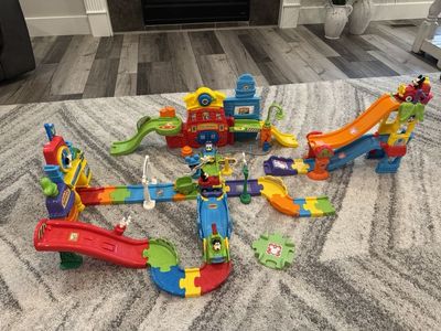 VTech Mickey Mouse Go! Smart Wheels Sets