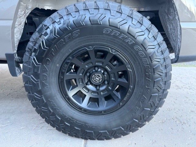 Toyo Open Country R/T Trail 37X12.5 R17