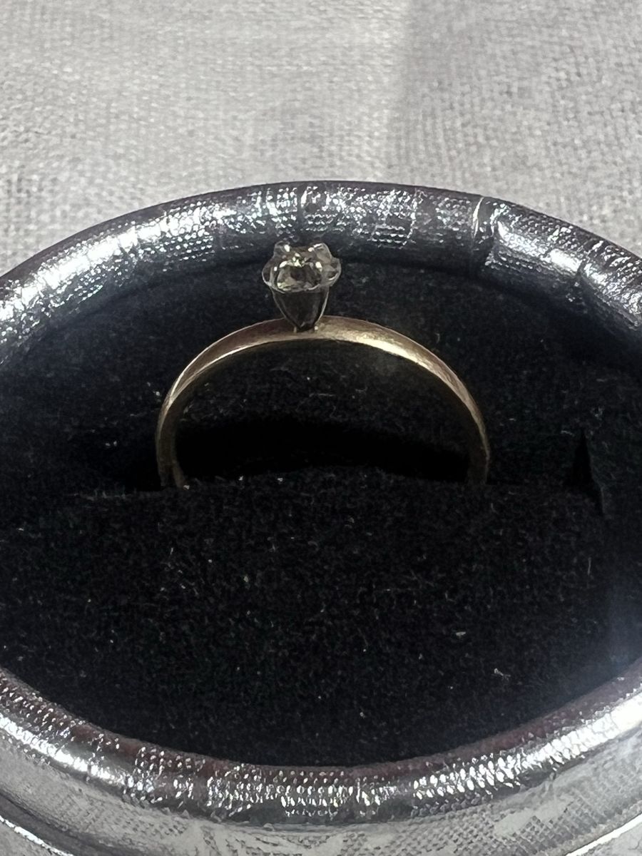 Delicate Solitaire Diamond Ring - Vintage Gold Band