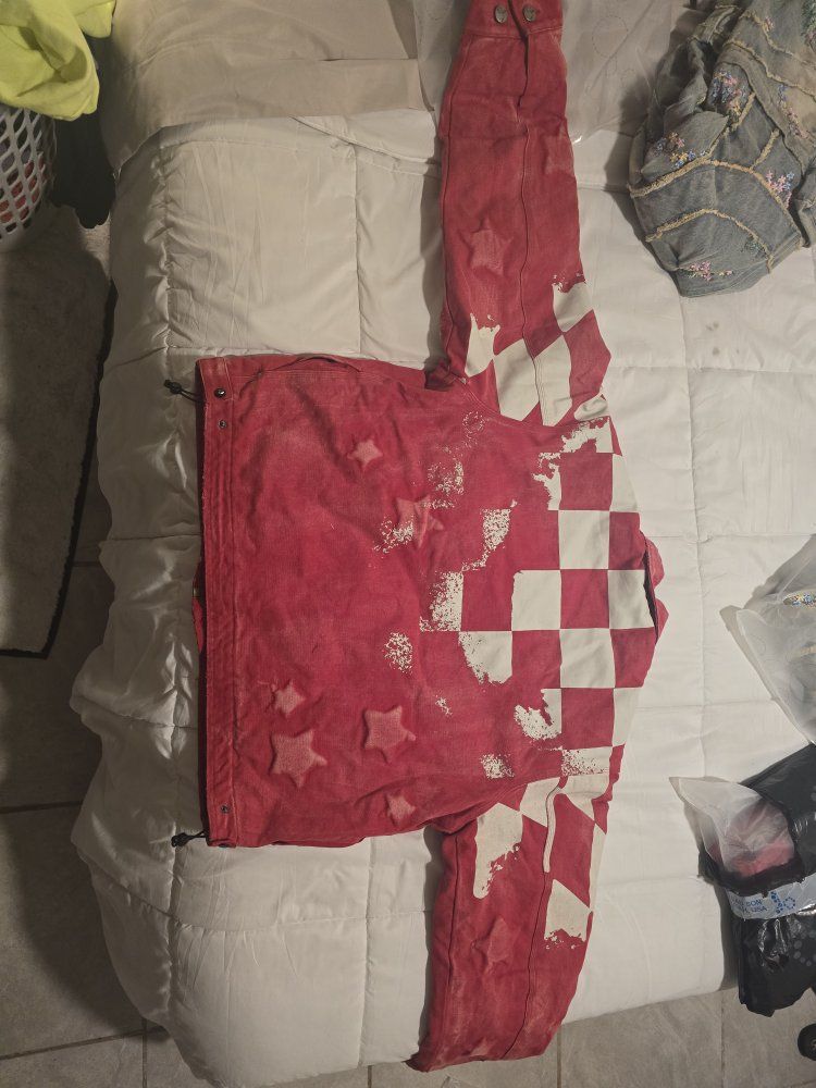 Main image 5