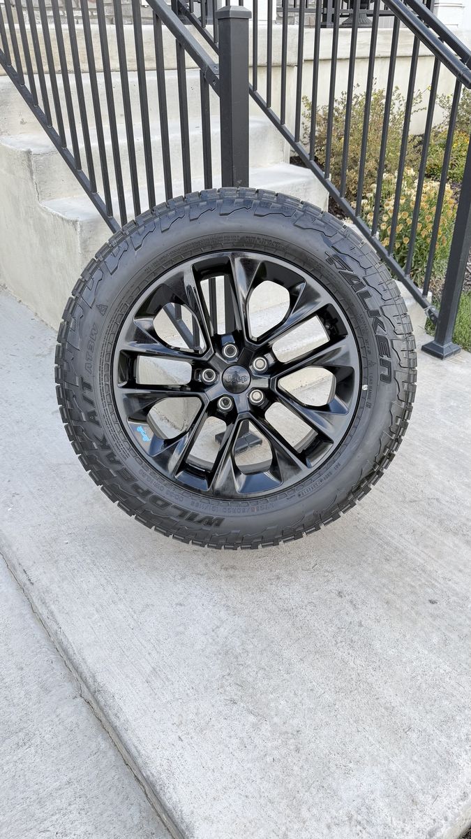 Jeep Wrangler Rims and Tires 265/60R20 Falken Wildpeak AT3W