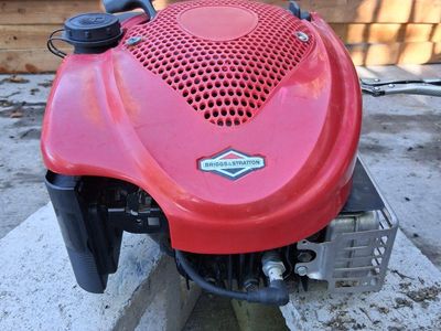Briggs & Stratton 675 Series 190cc Engine