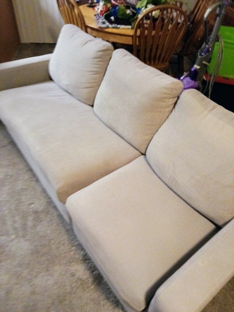 Grey Fabric 3-Cushion Sofa Couch