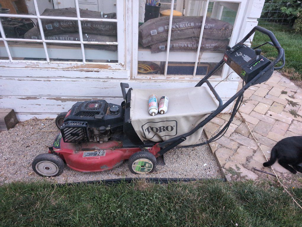 Toro Recycler Gas Lawn Mower with Bagger