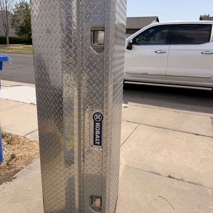 Kobalt bed box diamond plate no key obo 