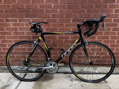 Felt F75 Road Bike