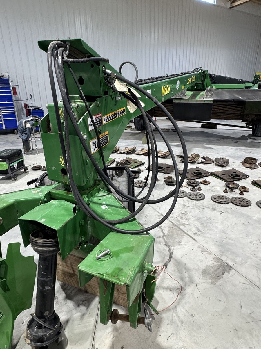 John Deere 956 Rotary Swather
