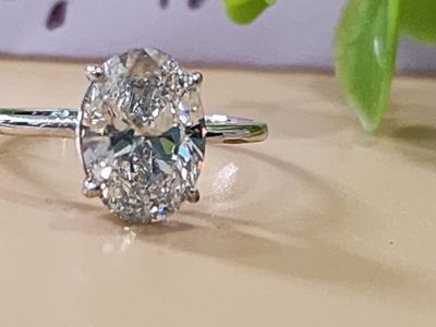 K18 Made in Japan Oval Cut Diamond Ring 2.00 Cts D Color, 2.45 Gms, Solitaire Style