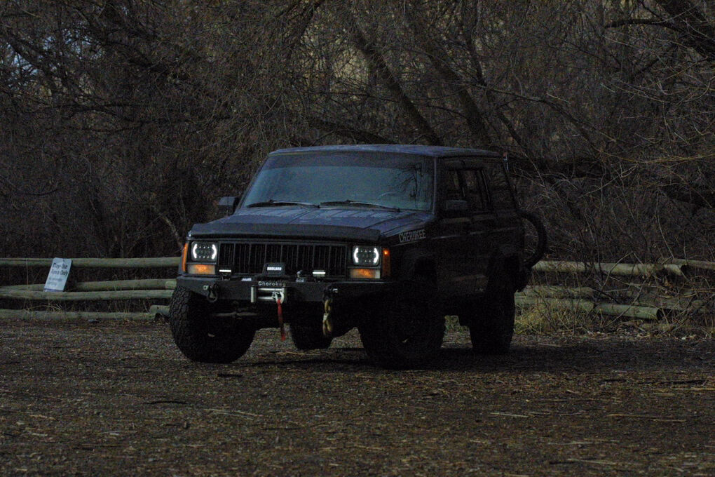 1996 JEEP CHEROKEE Base