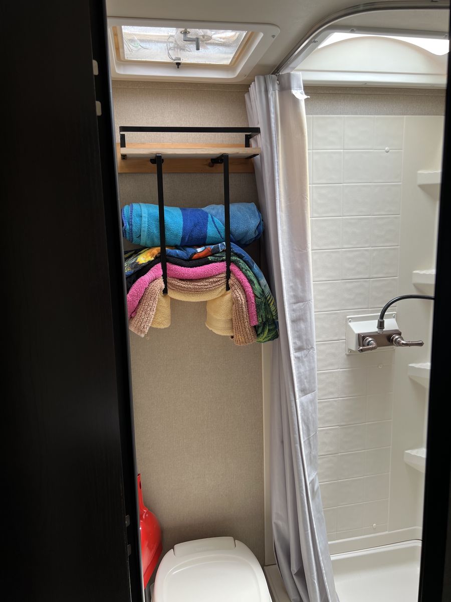 Main image 14