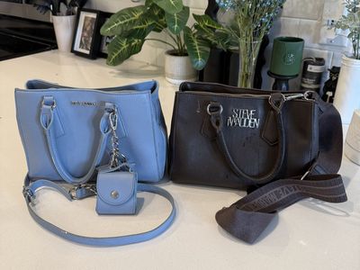 2 PURSES