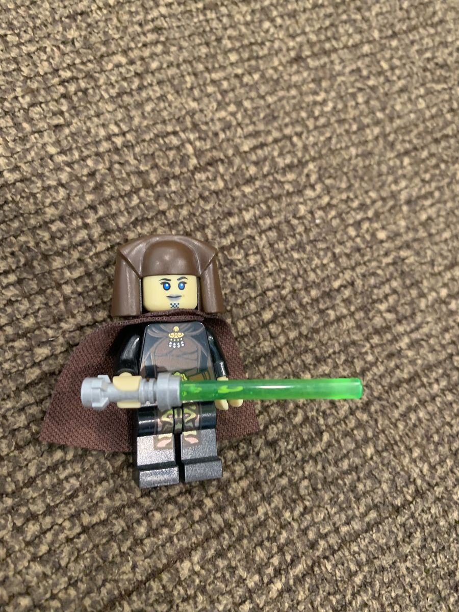 Lego Star Wars Luminara minifigure