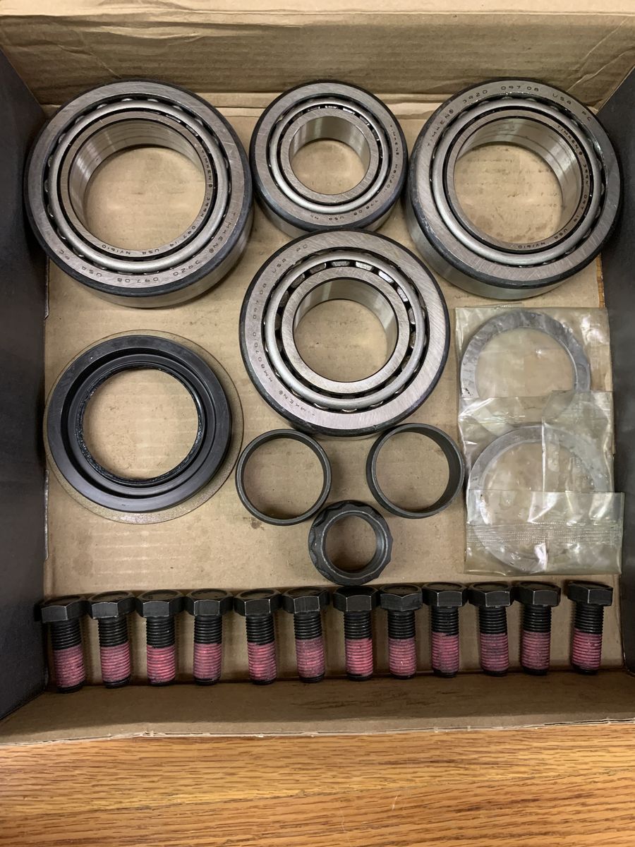 Yukon Gear & Axle Master Overhaul kit 2001-2011 GMC and Chevy 2500HD 11.5 differential Yukon YKGM11.5