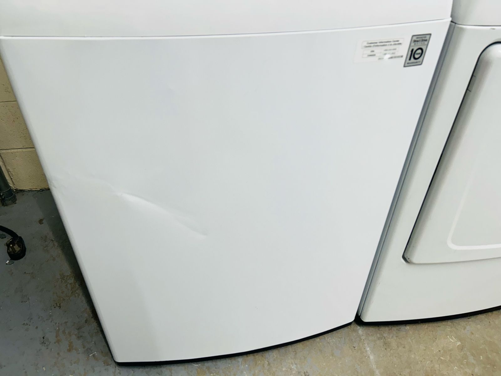 Main image 4