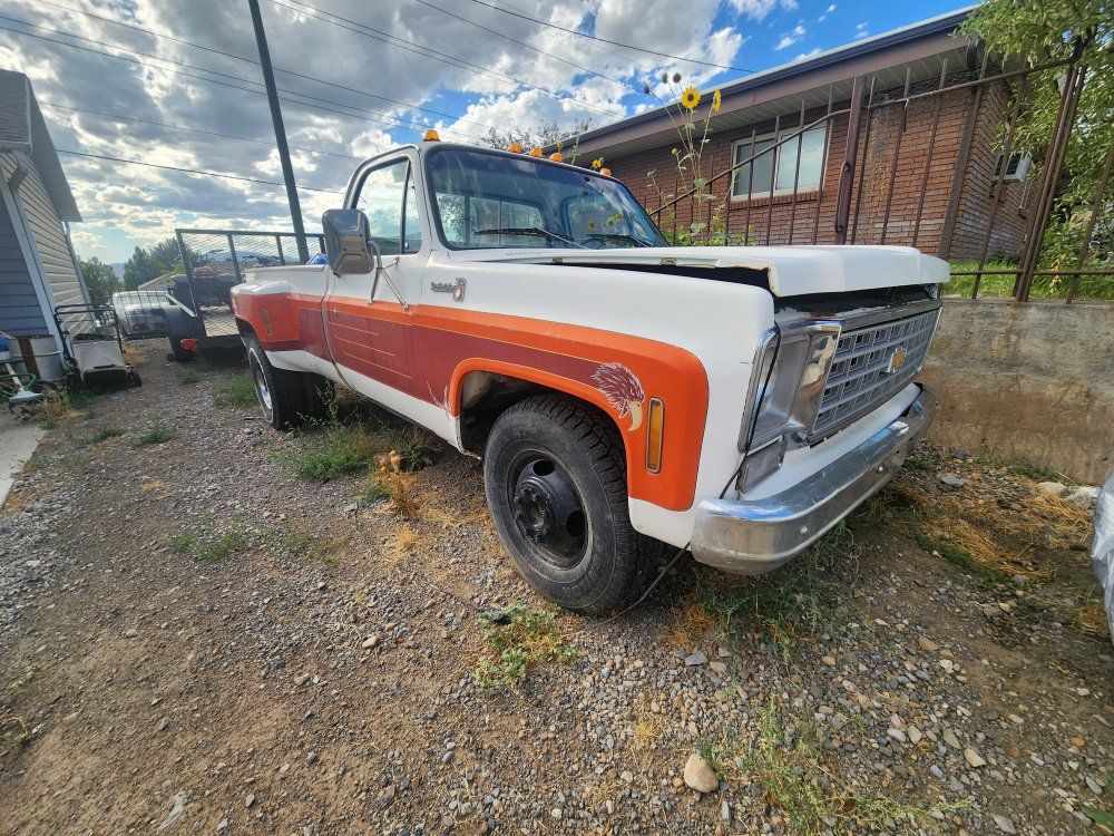 Chevrolet Scottsdale 30 Dually Truck