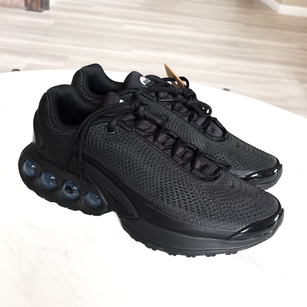 NEW Nike Air Max DN Running Shoes Men's 14