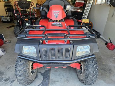 Like new 4X4 Arctic Cat 400