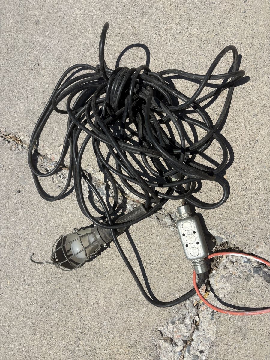 Work Light with Heavy Duty Cord and Outlet Box