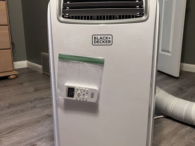 BLACK+DECKER 12,000 BTU Portable Air Conditioner BPACT12WT with Remote