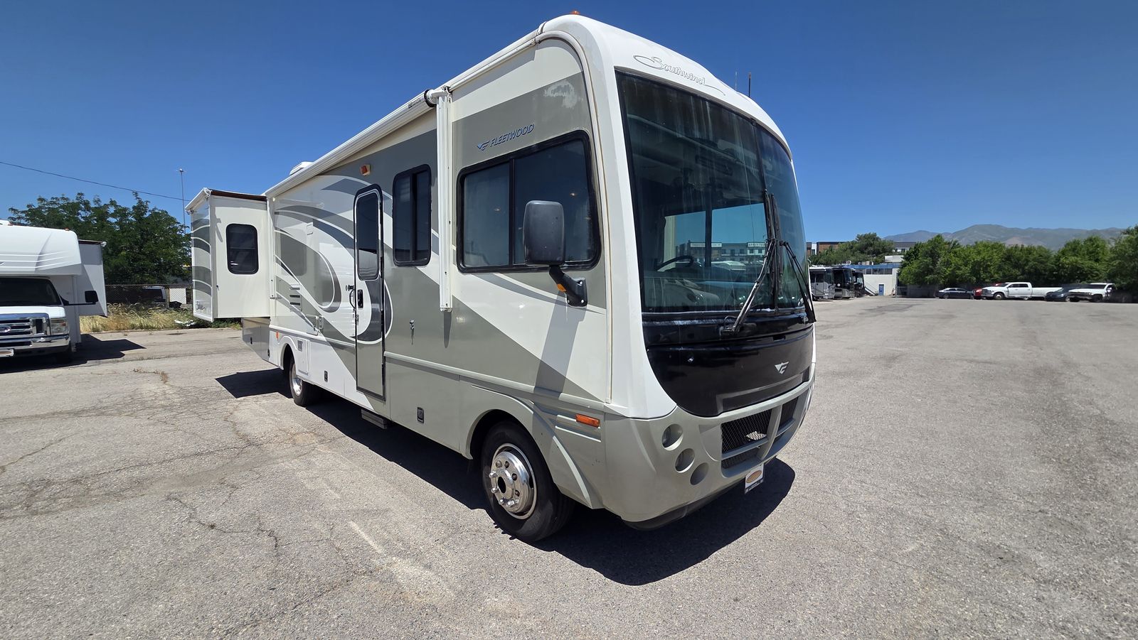 2006 Fleetwood Southwind 32VS