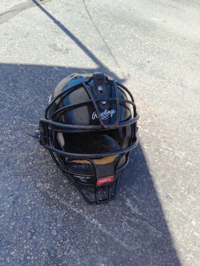 Catching Helmet X Small