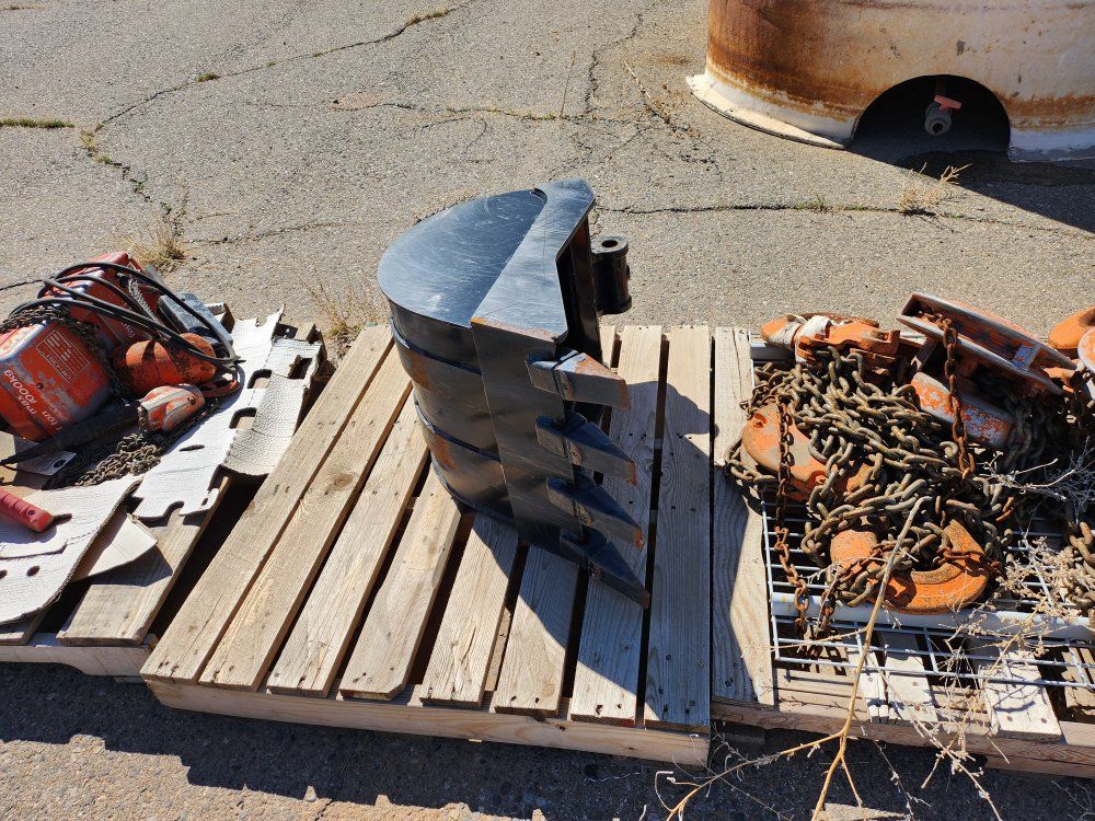 Mini Excavator 18" Bucket