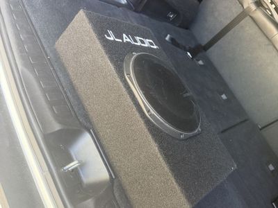 JL audio 10’ subwoofer electrical included.