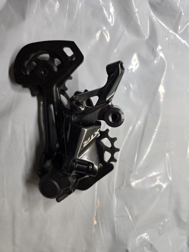 Shimano XTR 12 speed derailleur