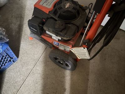 Husqvarna PW3100 Gas Pressure Washer - Briggs & Stratton EXi875 Engine