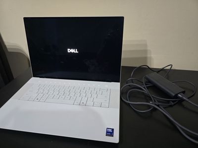 Dell 16" Premium Laptop - Intel Ultra 7 255H - 32GB Mem - RTX 5050 - 1TB