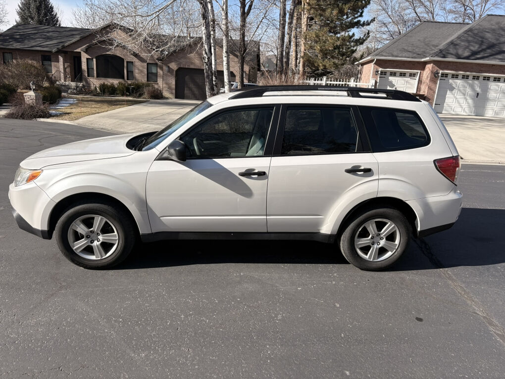 2011 SUBARU FORESTER 2.5 X