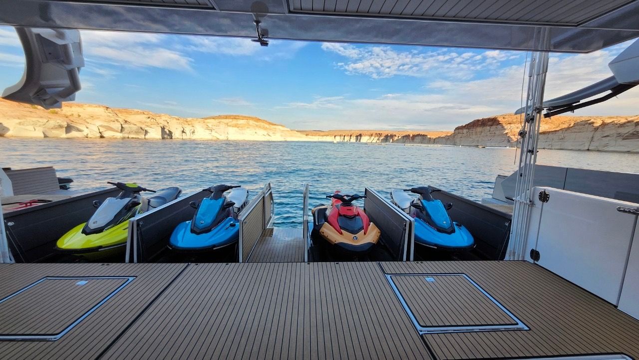 4 Jet Skis + 4-Place Trailer – 3 Yamaha EX Sports + Sea-Doo Spark
