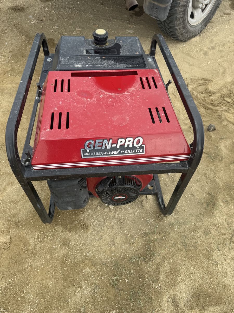 GEN-PRO 5000 Watt Generator