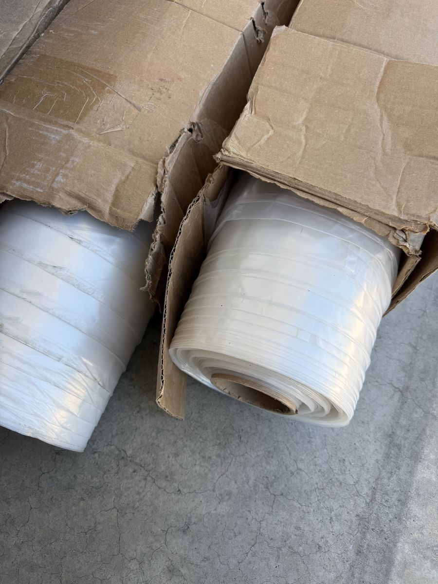 Huge sacks/Gusseted Plastic Poly Gaylord Box Liners, 4 Mil, 54"x44"x96", 25 Liners/Roll