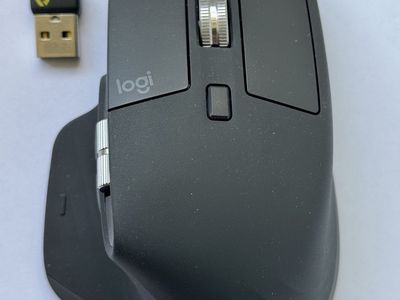 LOGITECH MX Master 3S Advanced Ergonomic Wireless Rechargeable Mouse - Graphite Gray - LIKE NEW!