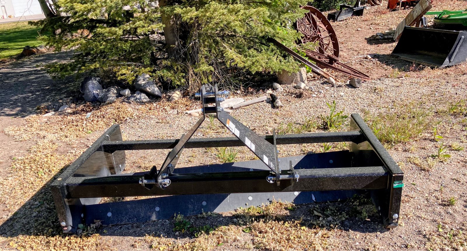 Main image 6