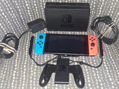 Nintendo Switch with tv dock! trades considered!