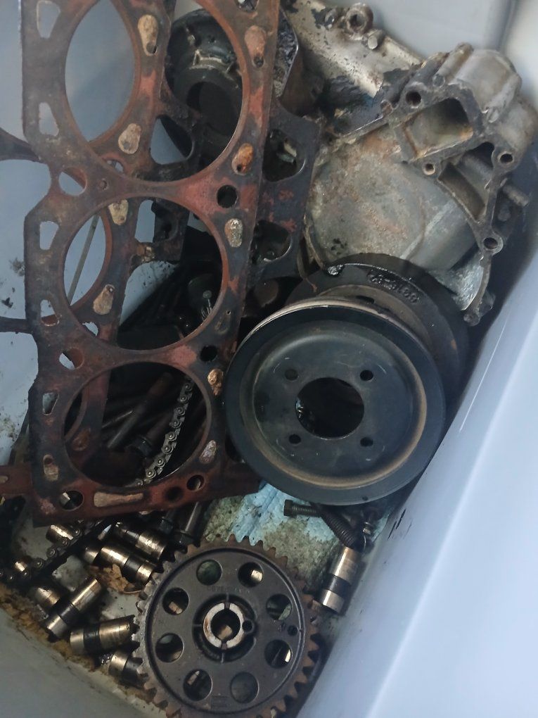 Main image 4