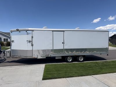 28’ Enclosed Heated Trailer