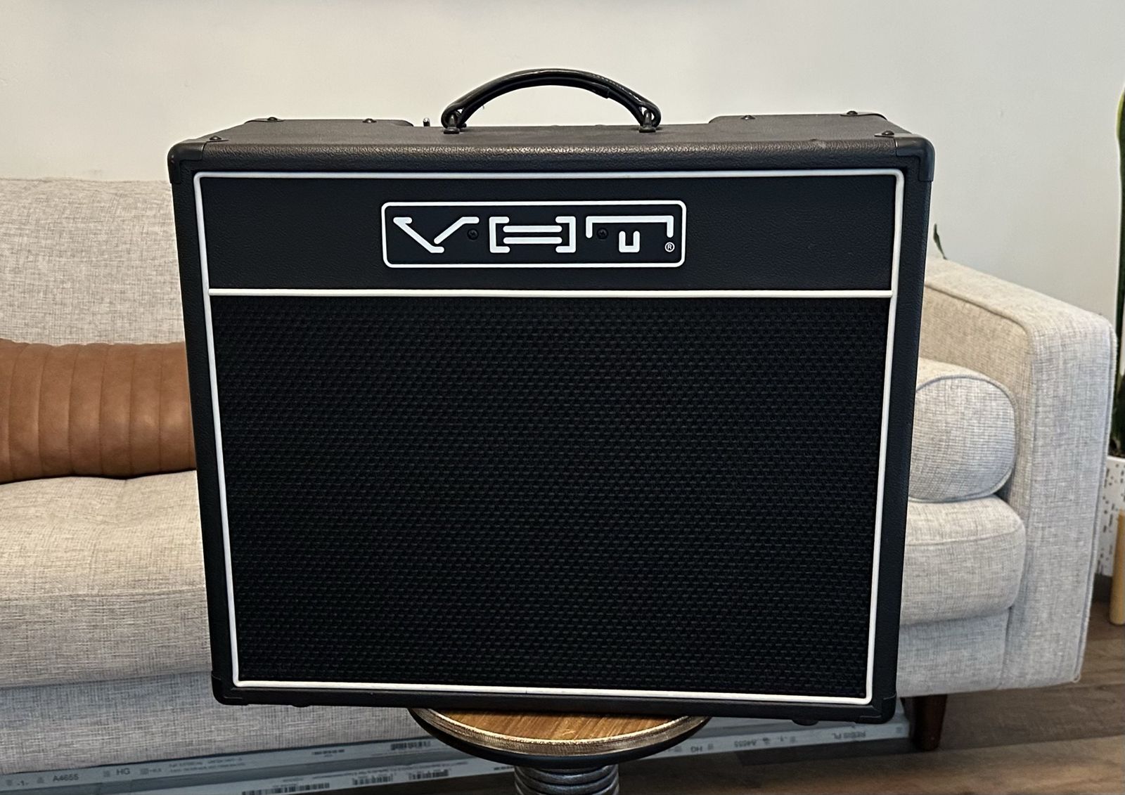 VHT Classic 6 Tube Guitar Amplifier Combo - Used Good Condition