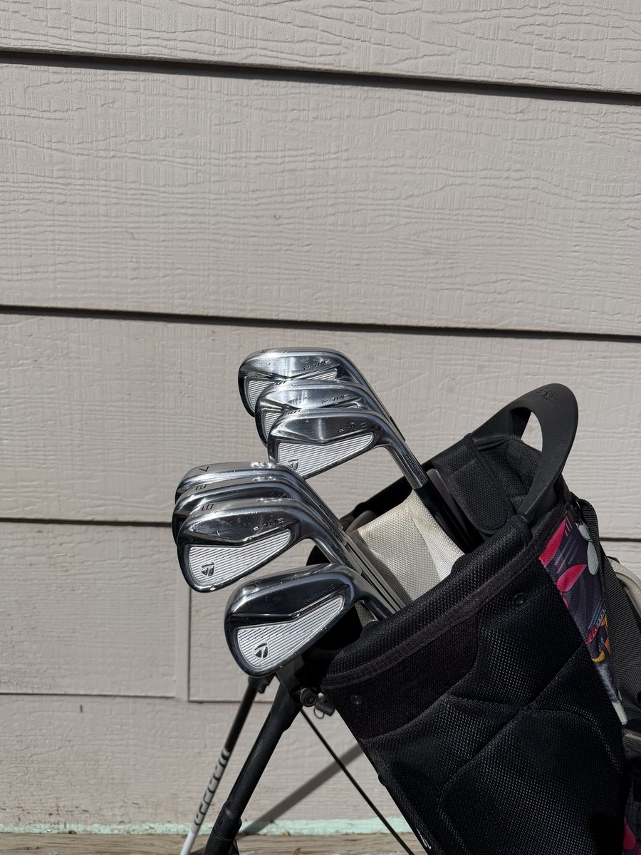 Taylormade P7MC Iron set 4-PW - Ecellent Condition